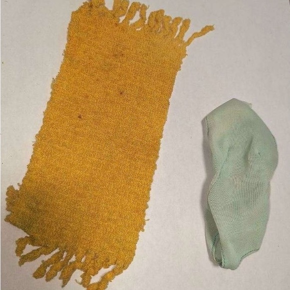 Vintage barbie sun set Malibu towel & swimsuit only 1970s #1067 - Picture 1 of 2